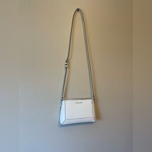 Michael Kors Sallie Silver Hardware Crossbody -white NWT